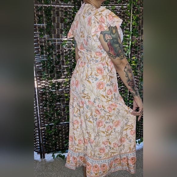 Ruffle-Edged Boho Floral Dress - Picture 8 of 11